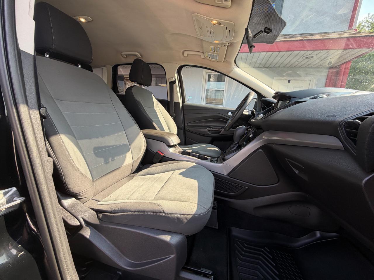Ford Escape SE 4WD 2016