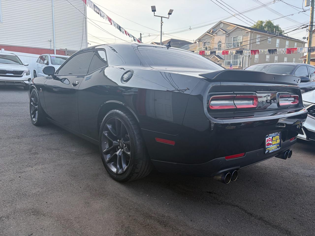 Dodge Challenger R/T SCAT Pack 2021