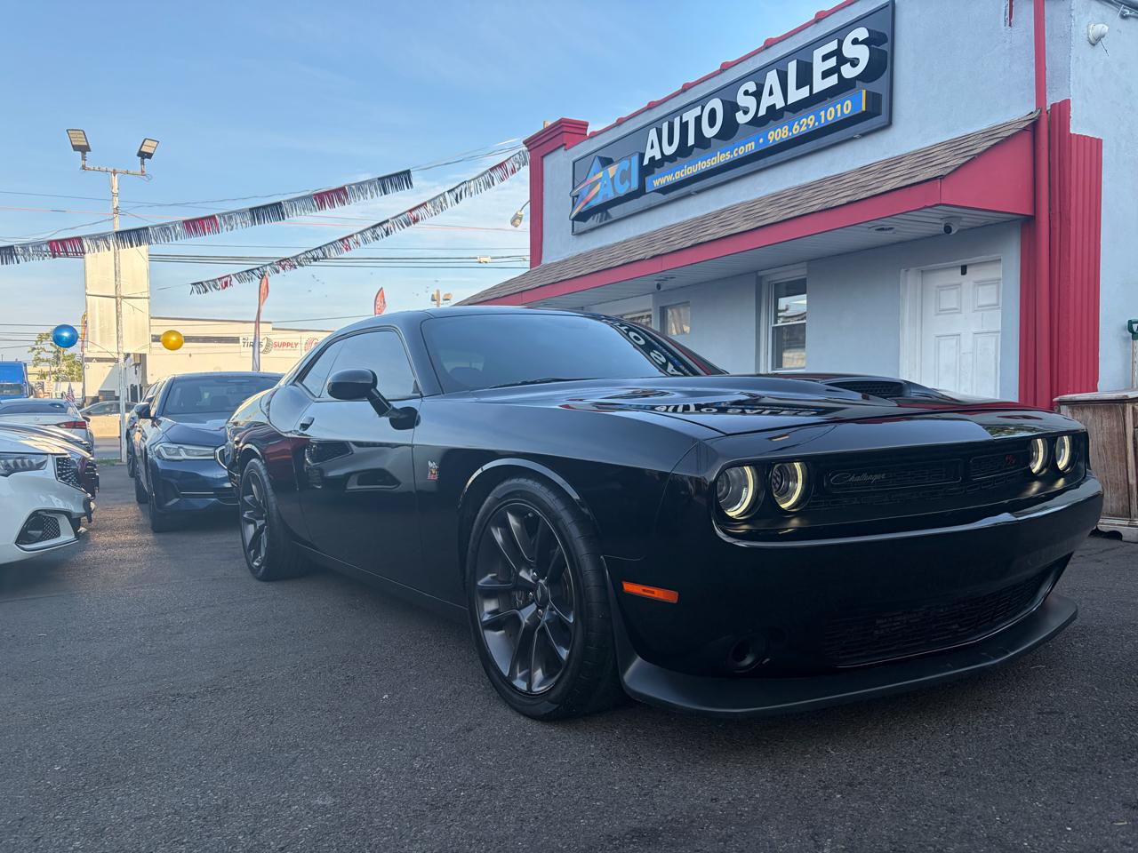 Black 2021 Dodge Challenger Coupe Rear-Wheel Drive Automatic