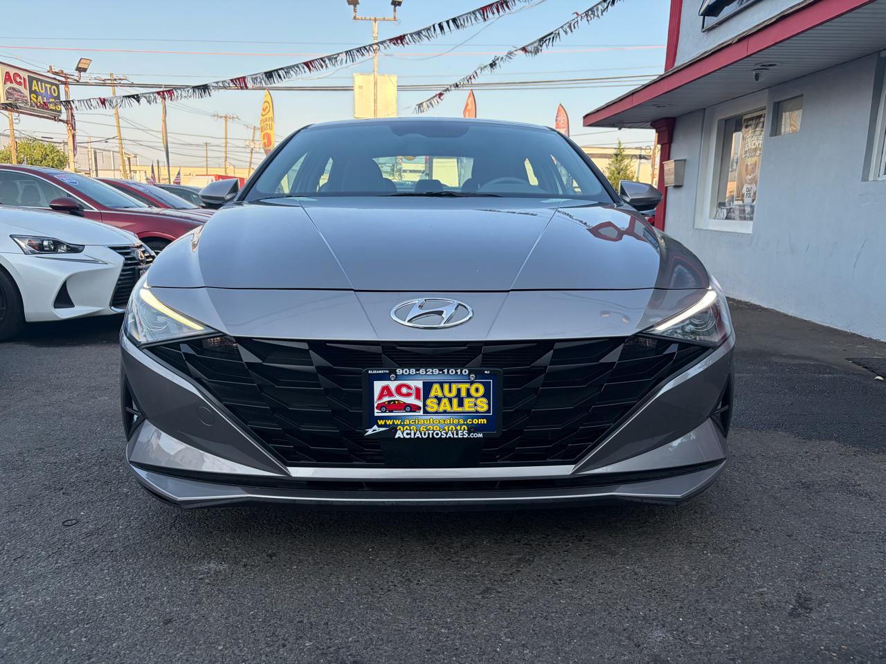 Hyundai Elantra SEL 2023