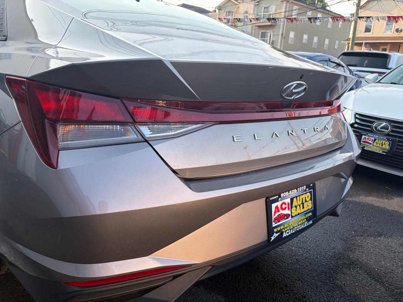 Hyundai Elantra SEL 2023