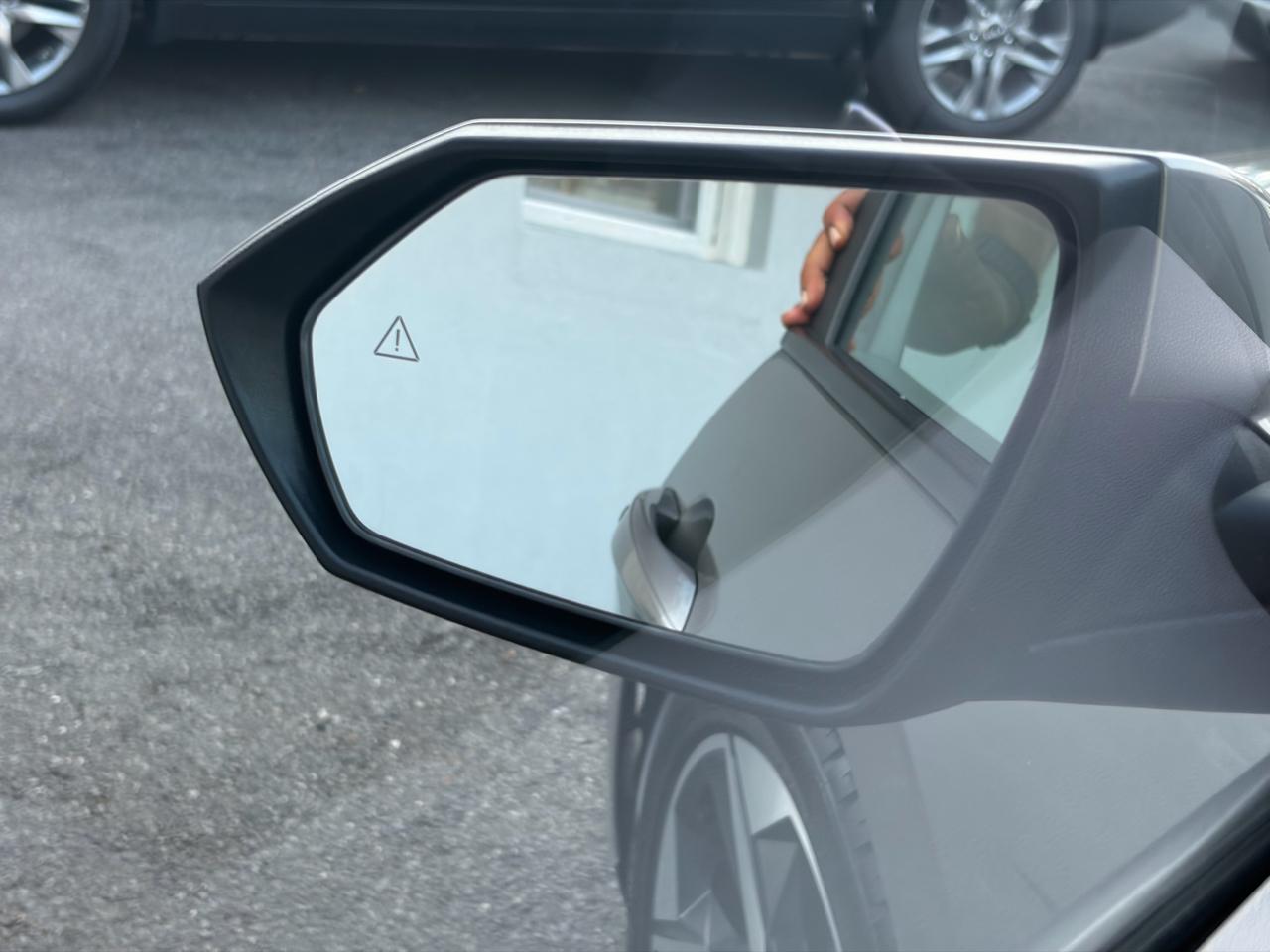 Hyundai Elantra SEL 2023