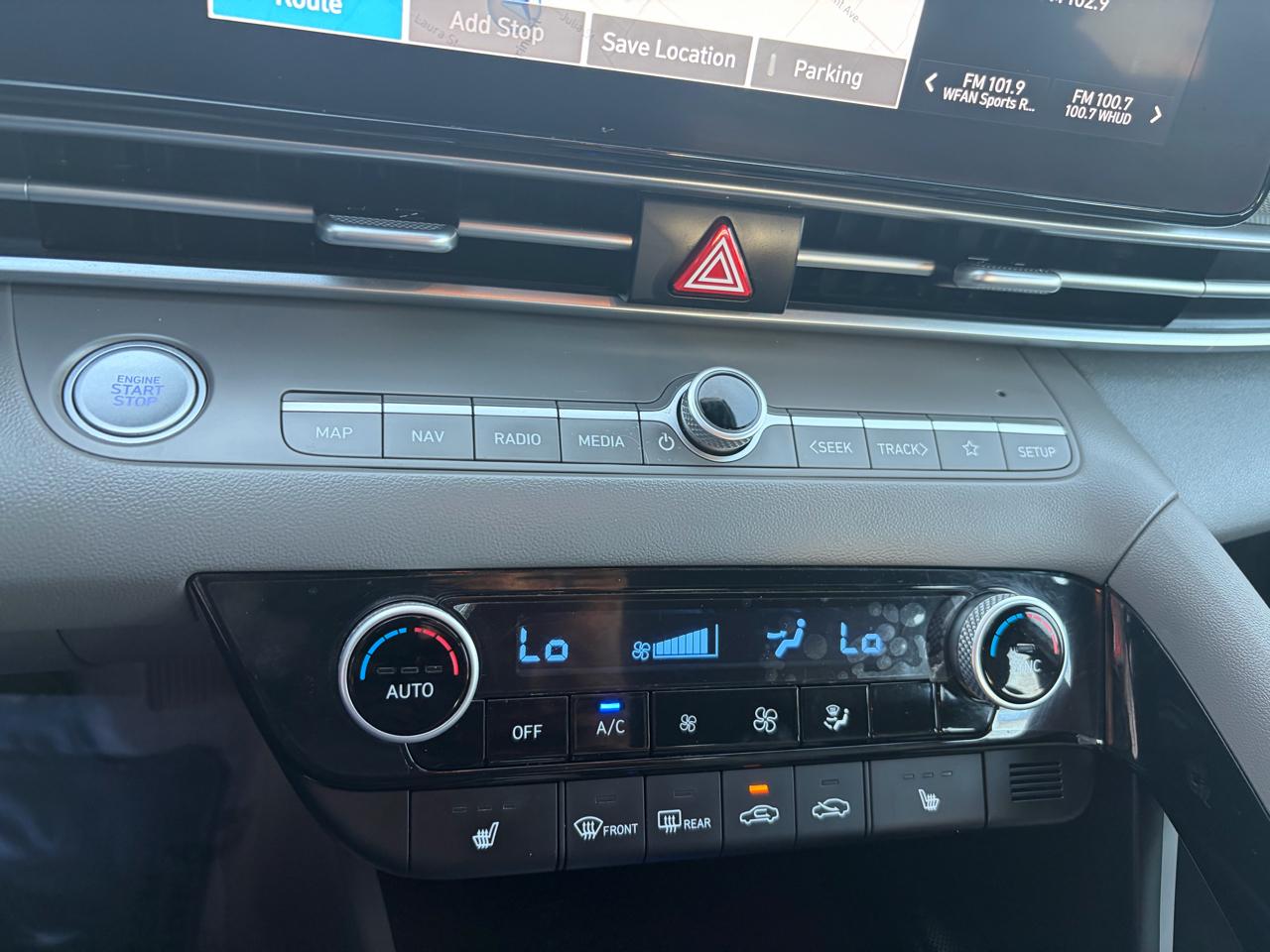 Hyundai Elantra SEL 2023