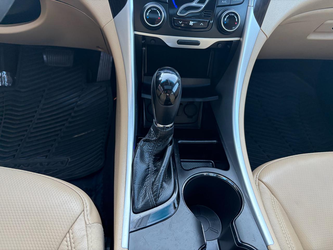Hyundai Sonata Limited Auto 2013