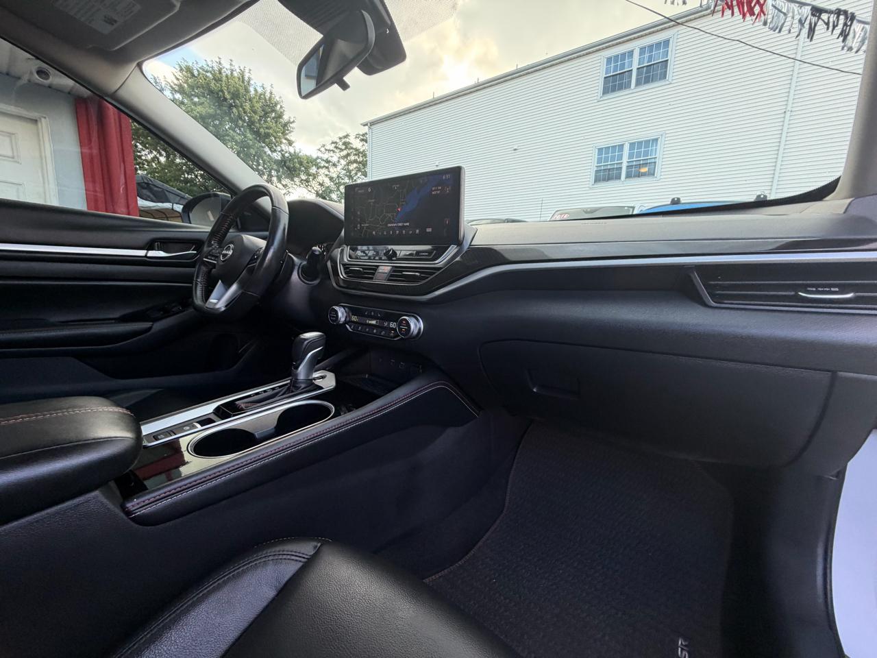 Nissan Altima VC-T SR 2024