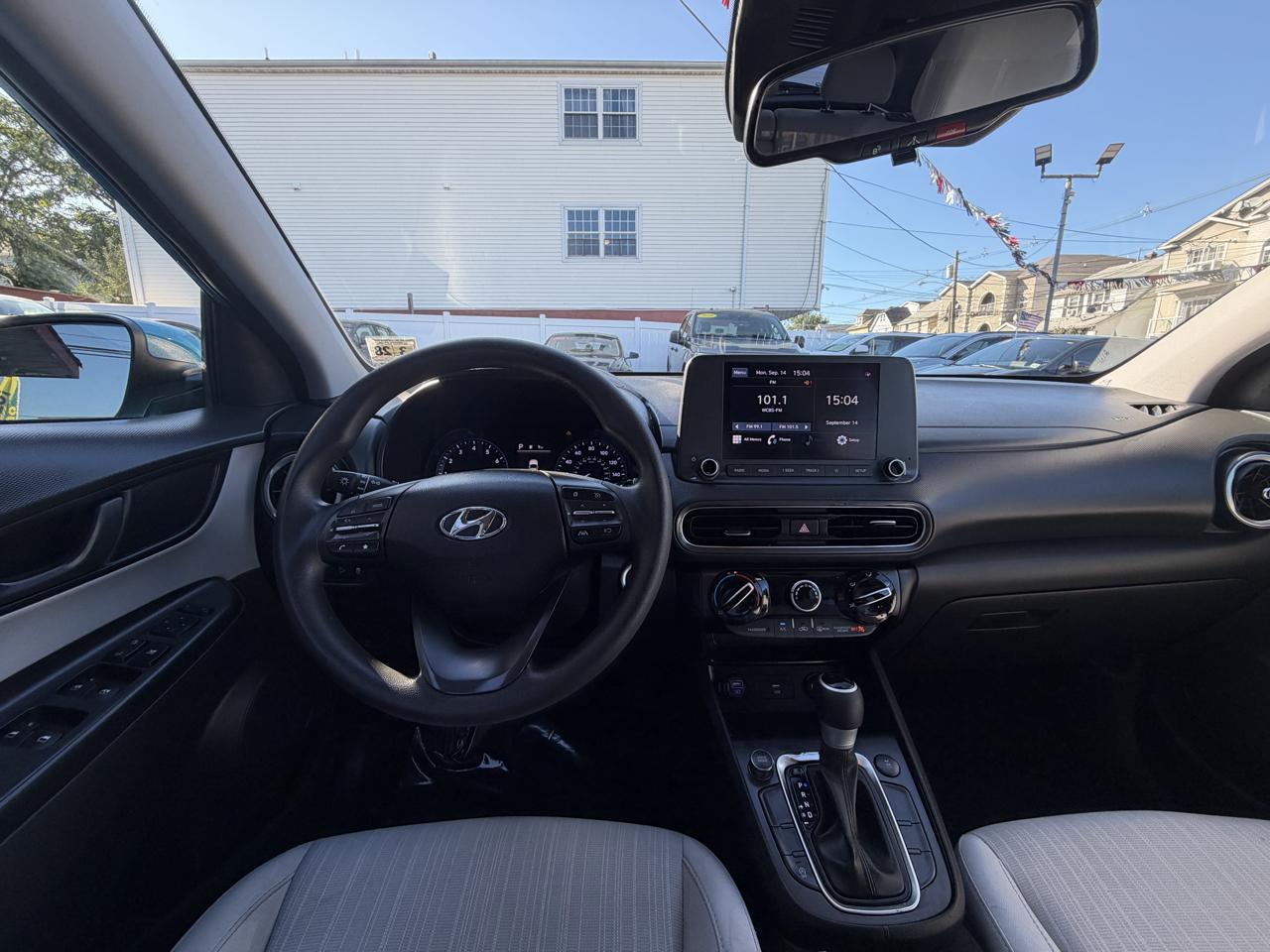 Hyundai Kona SEL AWD 2023