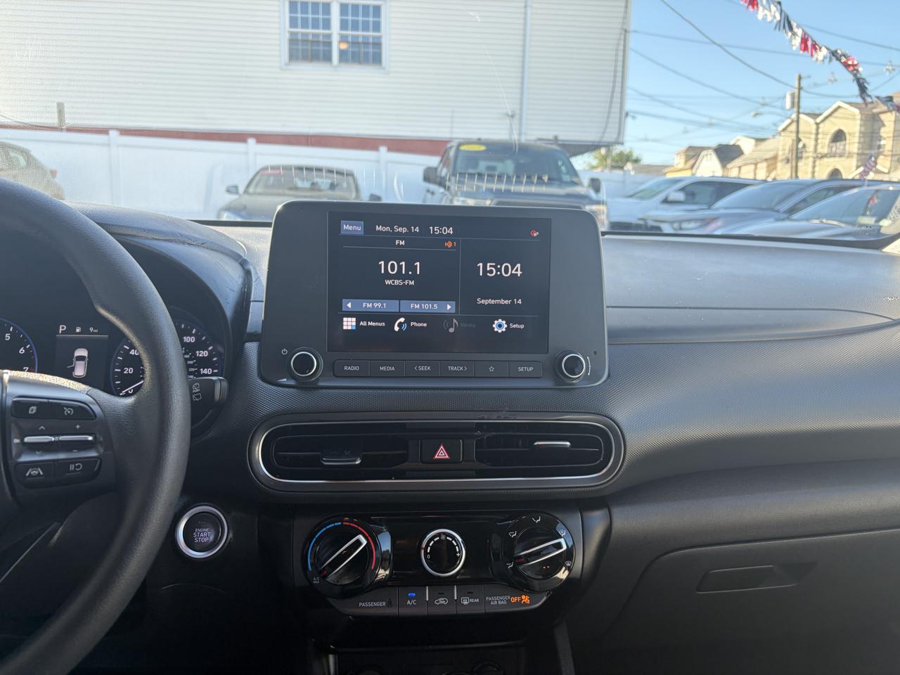 Hyundai Kona SEL AWD 2023