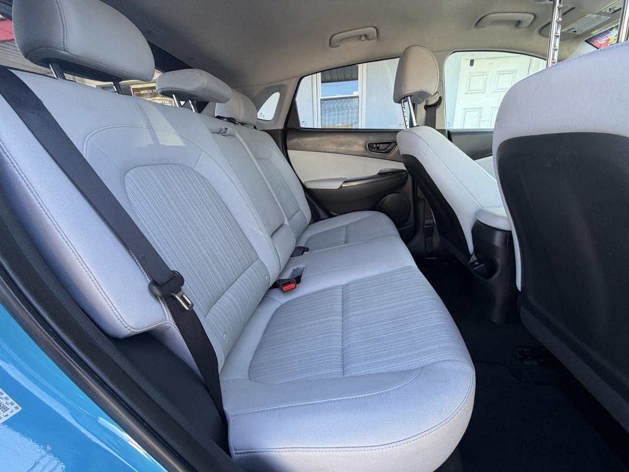 Hyundai Kona SEL AWD 2023