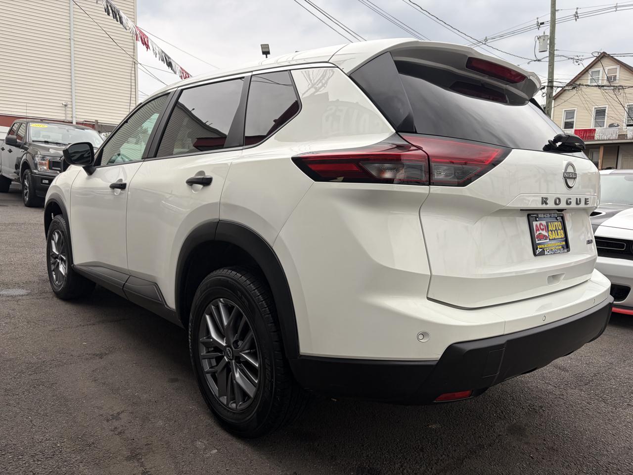 Nissan Rogue SV AWD 2024