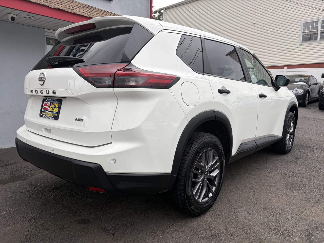 Nissan Rogue SV AWD 2024