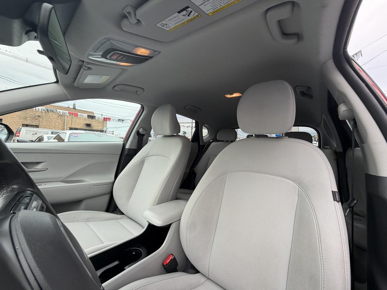 Hyundai Kona SEL 2025