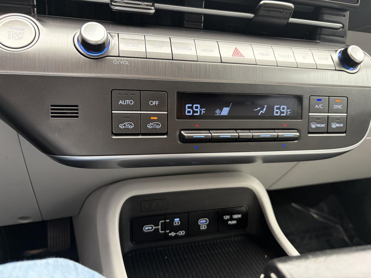 Hyundai Kona SEL 2025