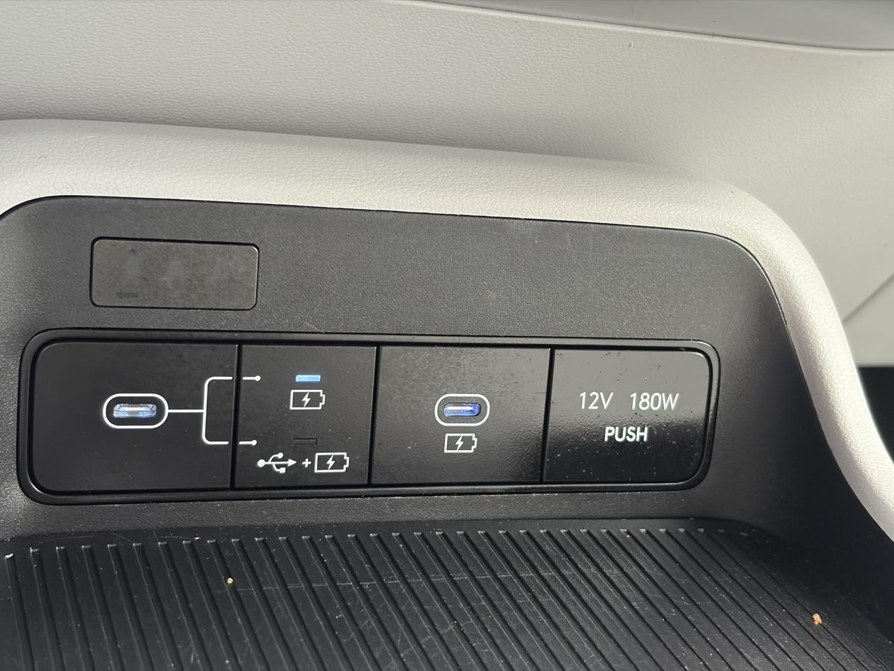 Hyundai Kona SEL 2025