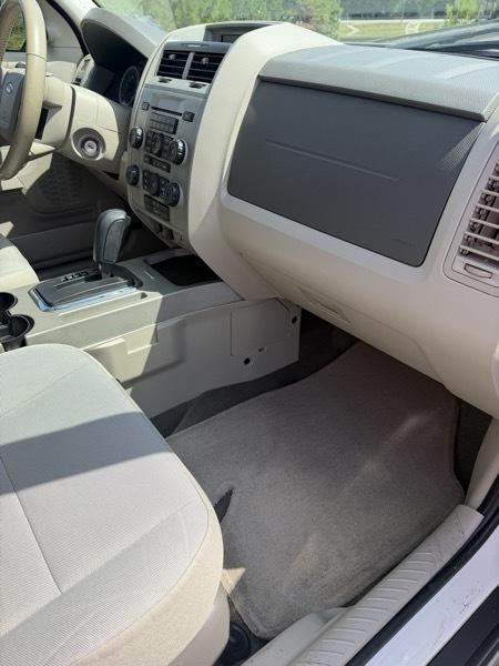2012 Ford Escape XLT - Photo 9