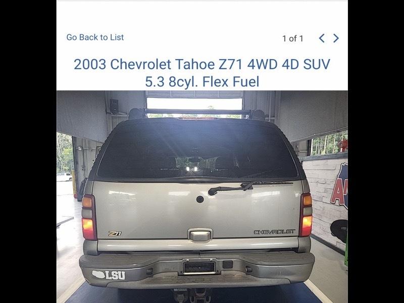 2003 Chevrolet Tahoe LS - Photo 3