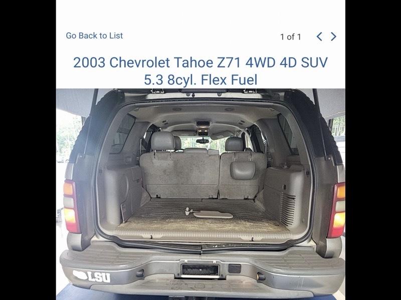2003 Chevrolet Tahoe LS - Photo 4