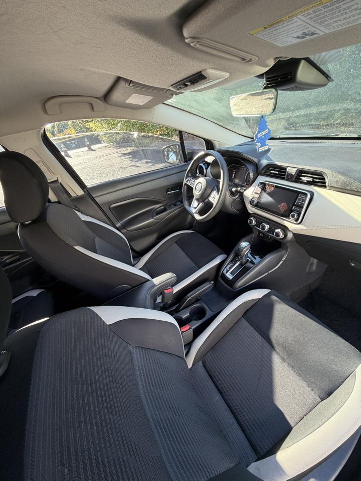 Nissan Versa SV 2020