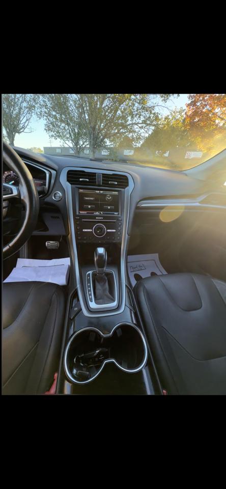 Ford Fusion Titanium 2016