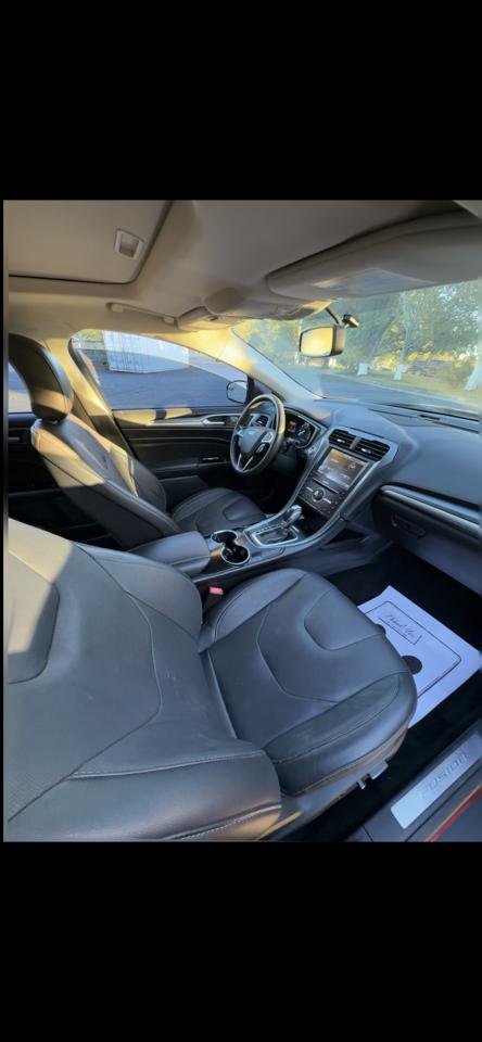 Ford Fusion Titanium 2016