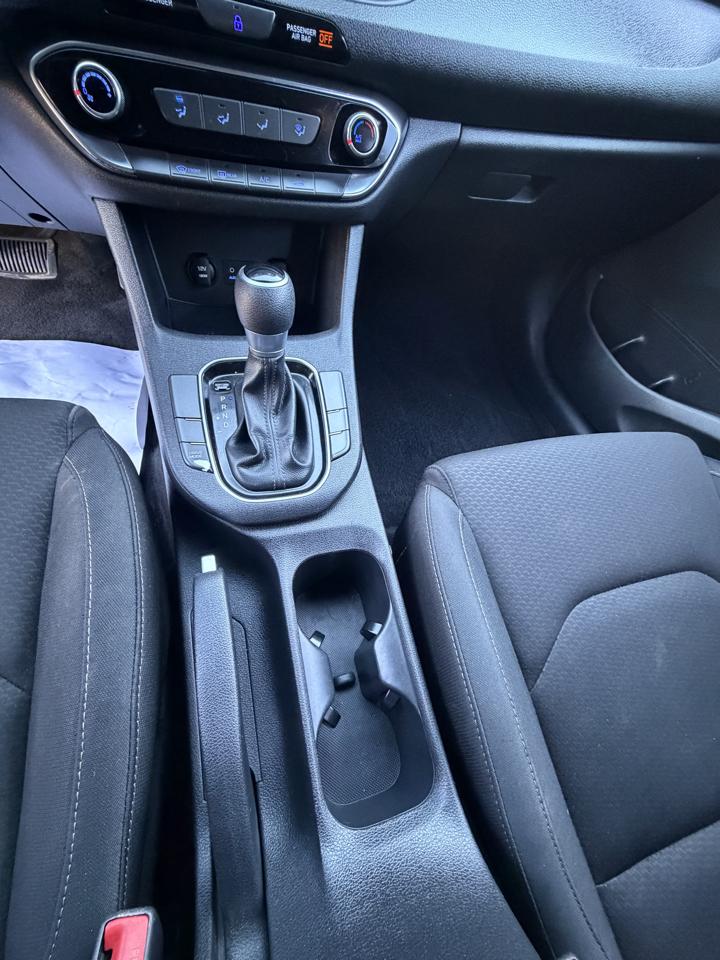 Hyundai Elantra GT 2.0L 6M 2018