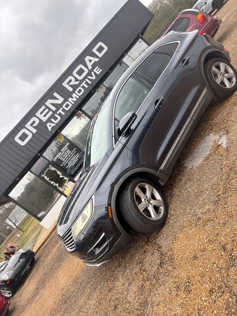 2015 Lincoln MKC Base's photo