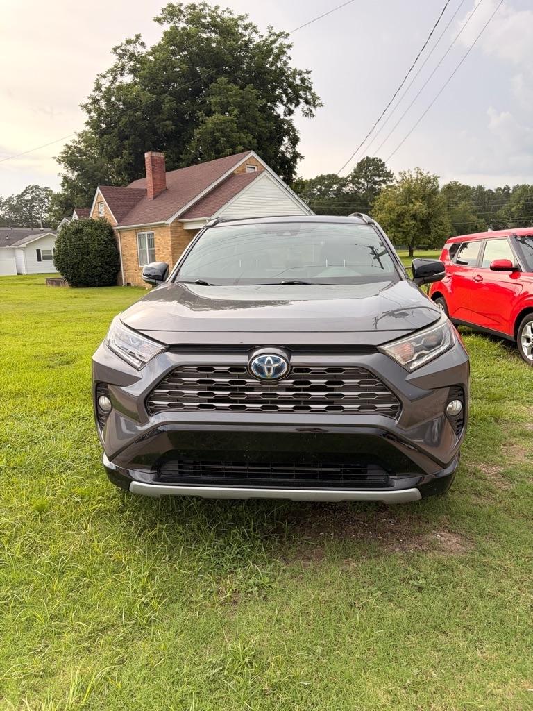 2019 Toyota RAV4 XSE