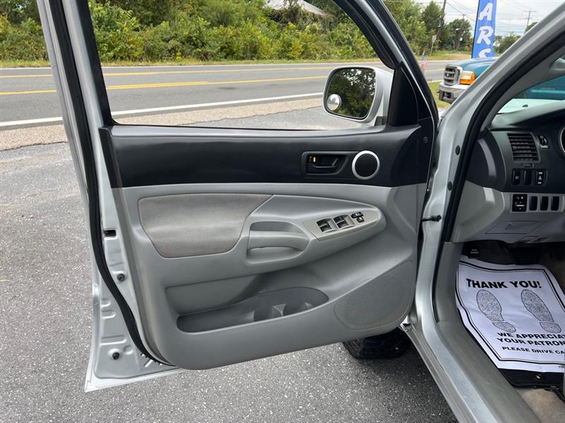 Toyota Tacoma Double Cab V6 4WD 2007