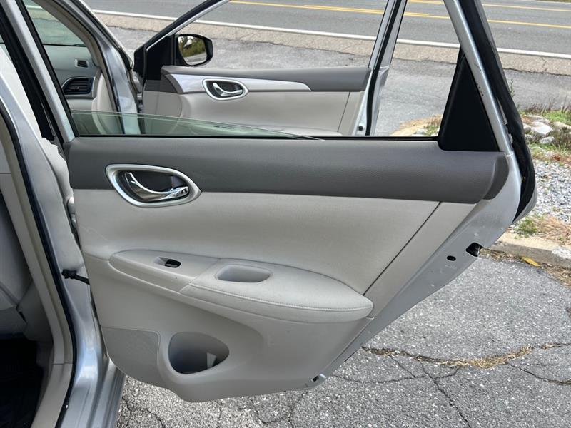 Nissan Sentra SV 2013