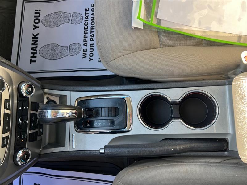 Ford Fusion Hybrid Sedan 2011