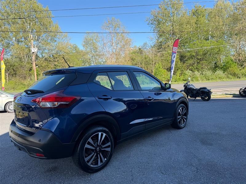 Nissan Kicks SV 2020