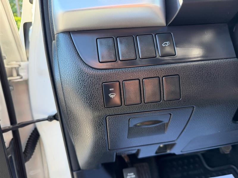 Toyota Highlander XLE FWD V6 2015