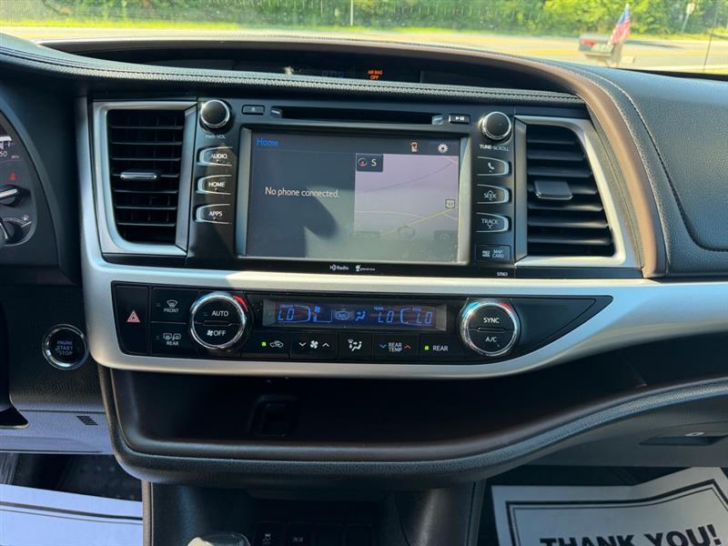 Toyota Highlander XLE FWD V6 2015