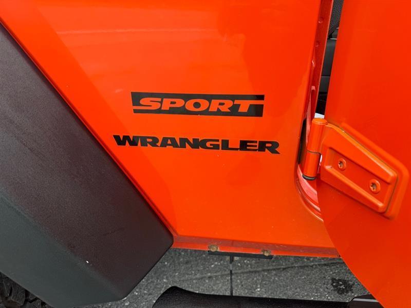 Jeep Wrangler Sport 4WD 2015