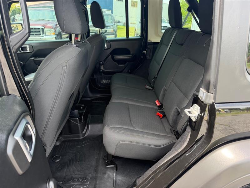 Jeep Wrangler Unlimited Sport 2020
