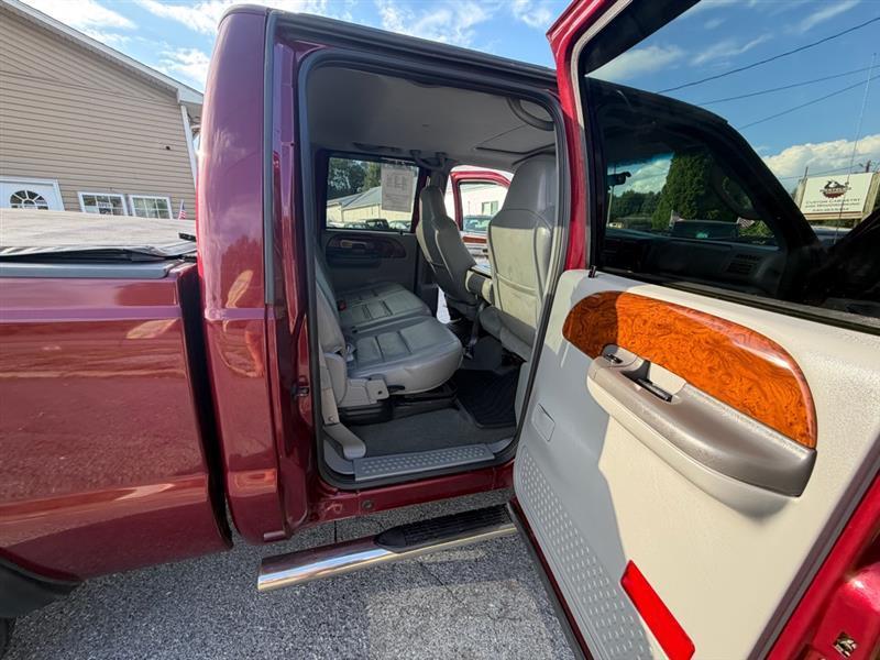 Ford F-250 SD XL Crew Cab 4WD 2004
