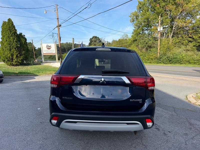 Mitsubishi Outlander SEL AWD 2019