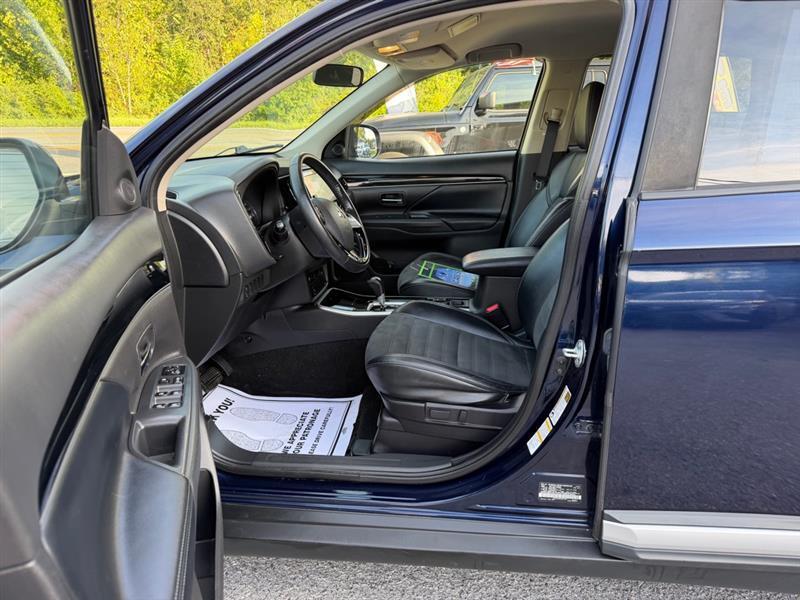 Mitsubishi Outlander SEL AWD 2019