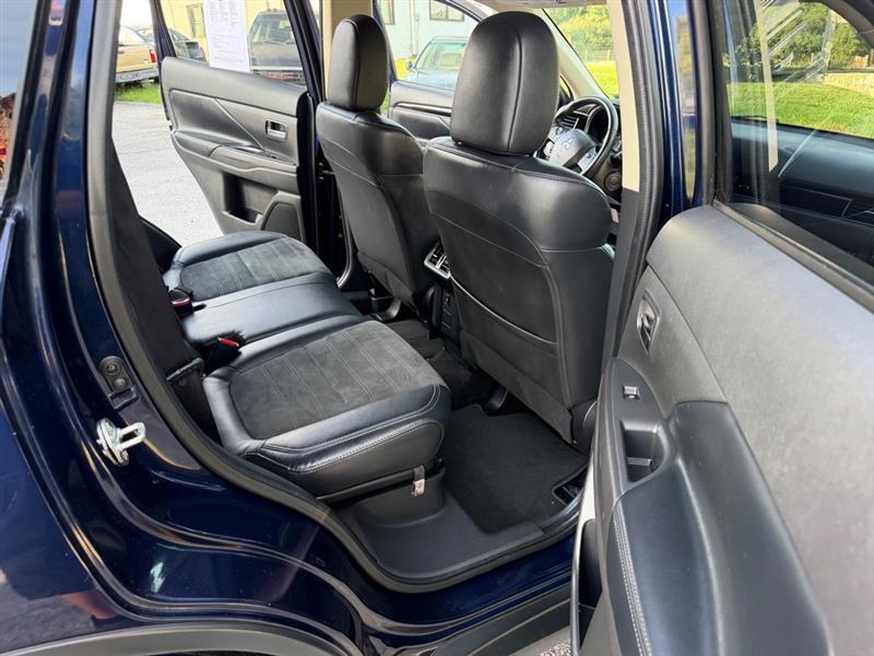 Mitsubishi Outlander SEL AWD 2019