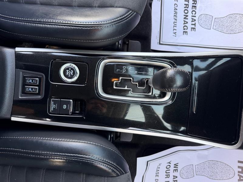 Mitsubishi Outlander SEL AWD 2019