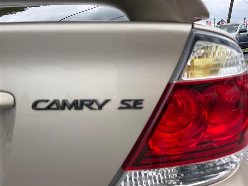 Toyota Camry Standard 2005