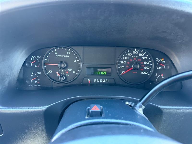 Ford F-350 SD XL Crew Cab 4WD DRW 2006