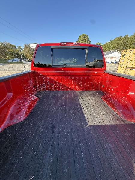 Nissan Titan LE Crew Cab 2WD SWB 2008