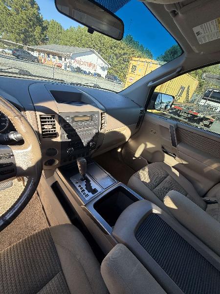 Nissan Titan LE Crew Cab 2WD SWB 2008