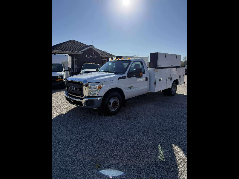 2016 Ford F-350 SD XLT DRW 2WD