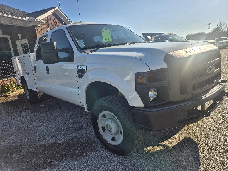 2009 Ford F-350 SD XLT Crew Cab Long Bed 4WD