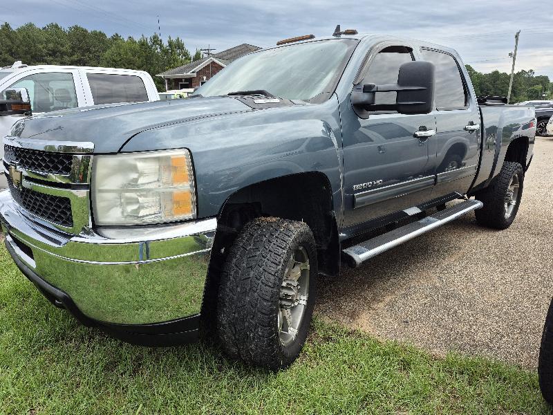 2011 Chevrolet Silverado 2500HD LT Crew Cab 4WD