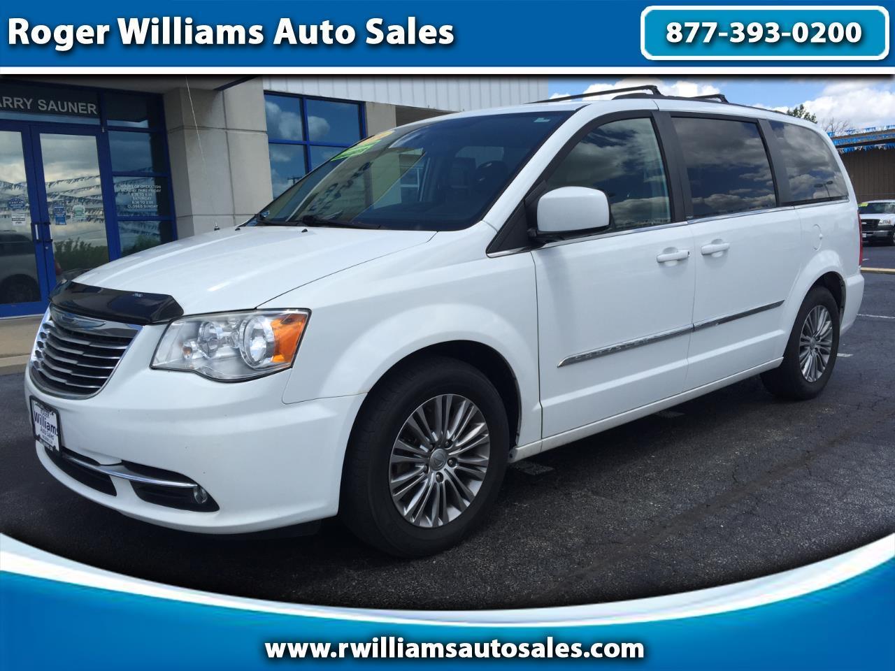 Chrysler town country 4