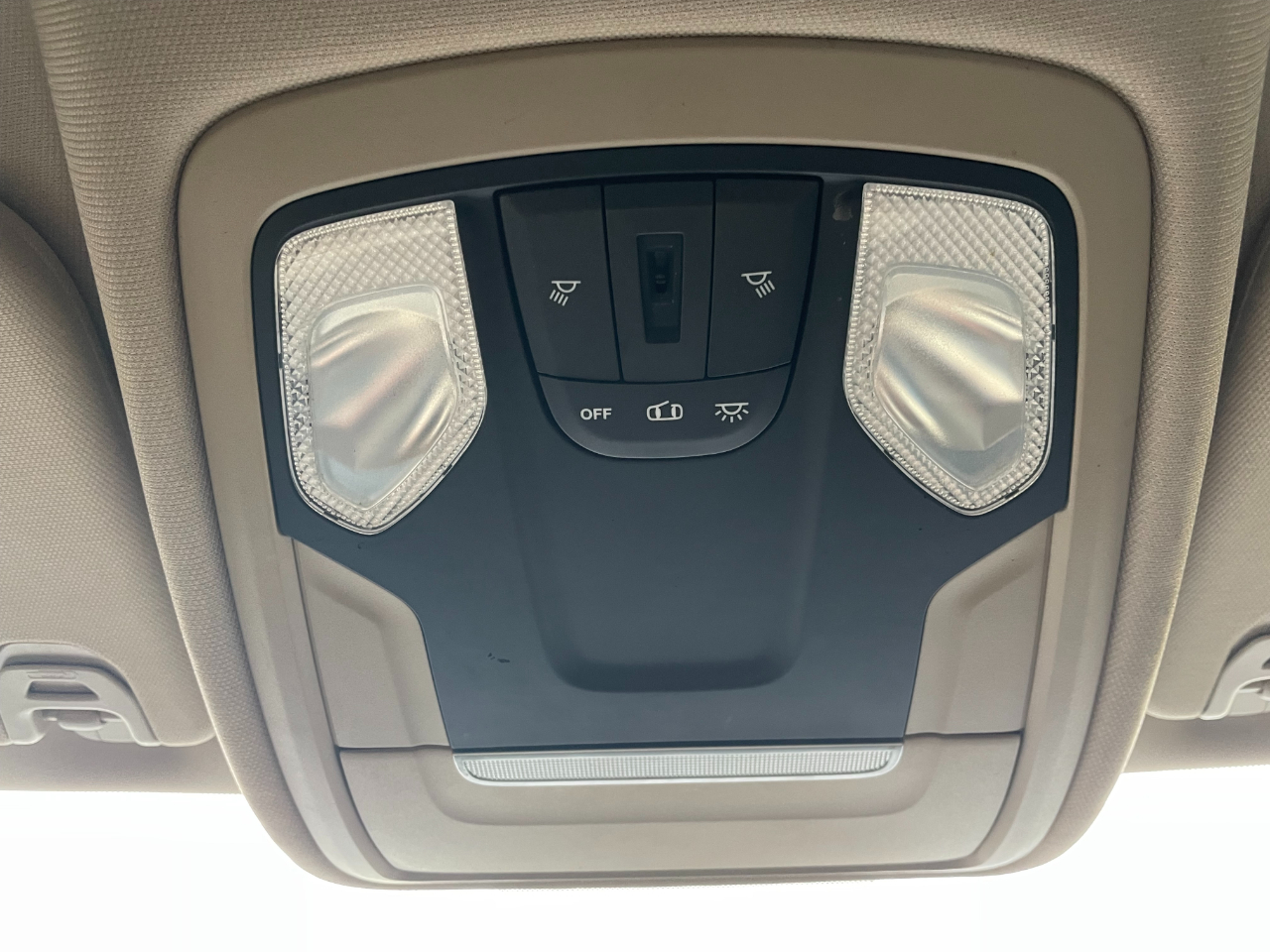 RAM 1500 Big Horn Quad Cab 4WD 2020