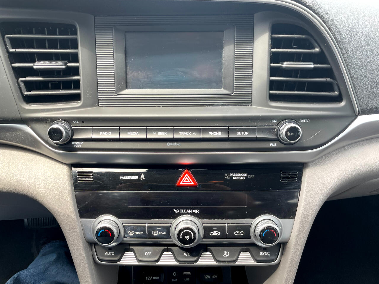 Hyundai Elantra SE 6M 2020 Hyundai Elantra SE 6M 2020