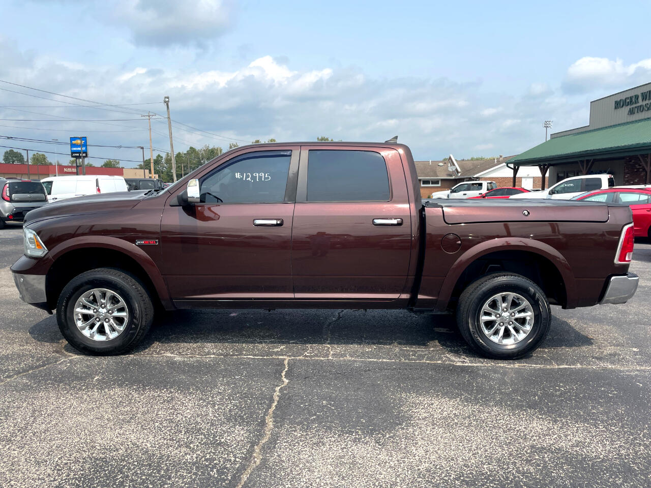 RAM 1500 Laramie Crew Cab SWB 4WD 2014 RAM 1500 Laramie Crew Cab SWB 4WD 2014